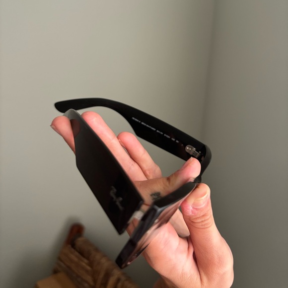 Ray-Ban Black Sunglasses - Picture 13 of 13